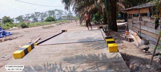 BAPAK HERRY AGUSTIAN AB